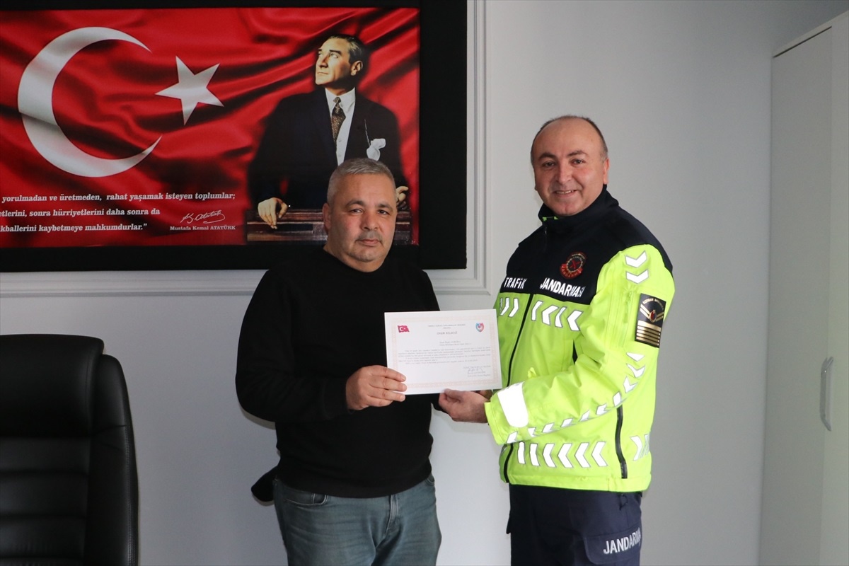 Havza\'da Emekli Jandarmalara Onur Belgesi
