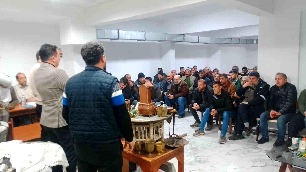 Malatya\'da Antika Müzayedesi İlgiyi Üzerine Çekti