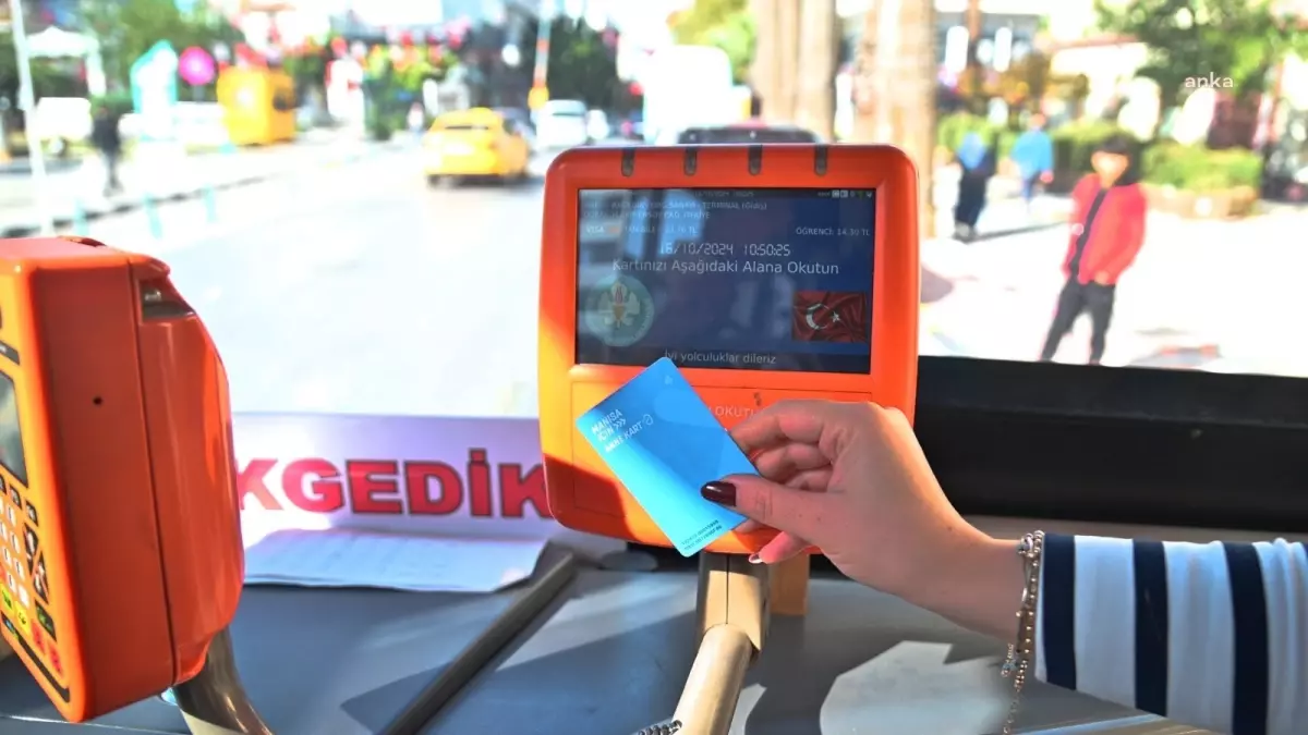 Manisa\'da Anne Kart Uygulaması İhtiyaç Sahibi Annelere Destek Oluyor