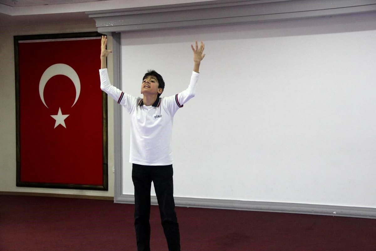 İstiklal Marşı Yarışması Menteşe\'de Yapıldı