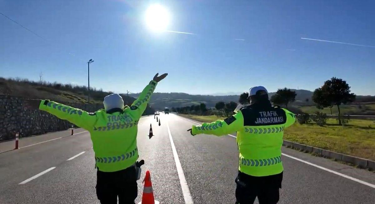 Sinop\'ta Yılbaşı Trafik Denetimleri