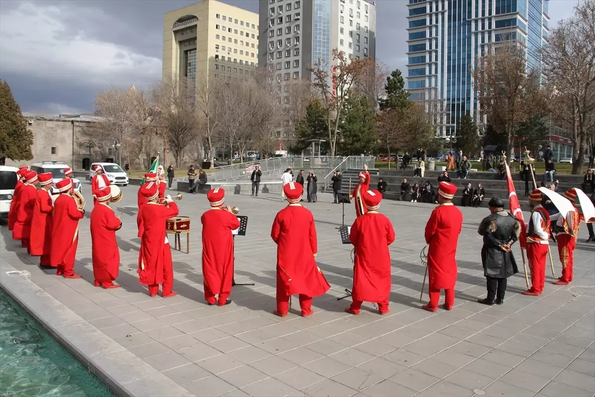 Mehter Takımı Kayseri\'de Konser Verdi