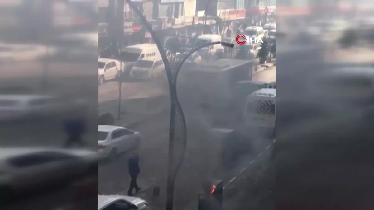 Yüksekova\'da Elektrik Panosu Yangını