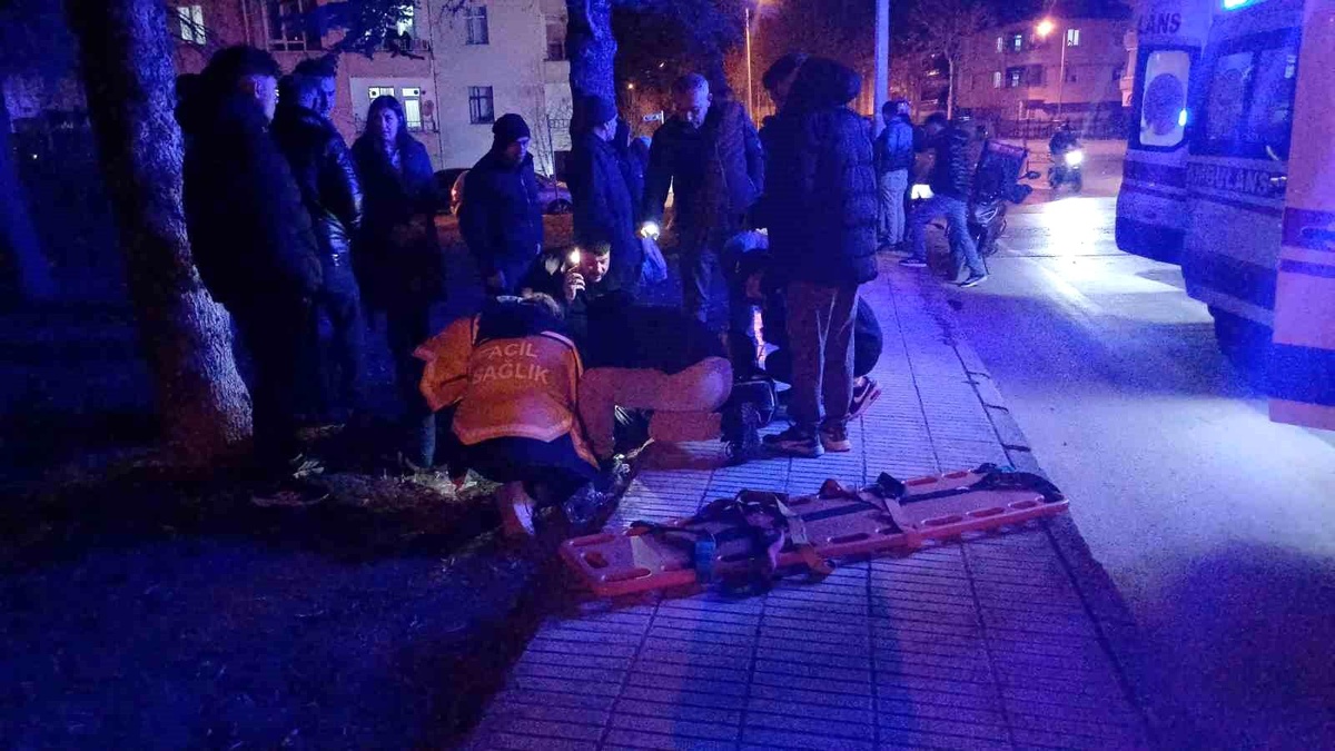 Çorum\'da Motosiklet Kazası: 2 Yaralı