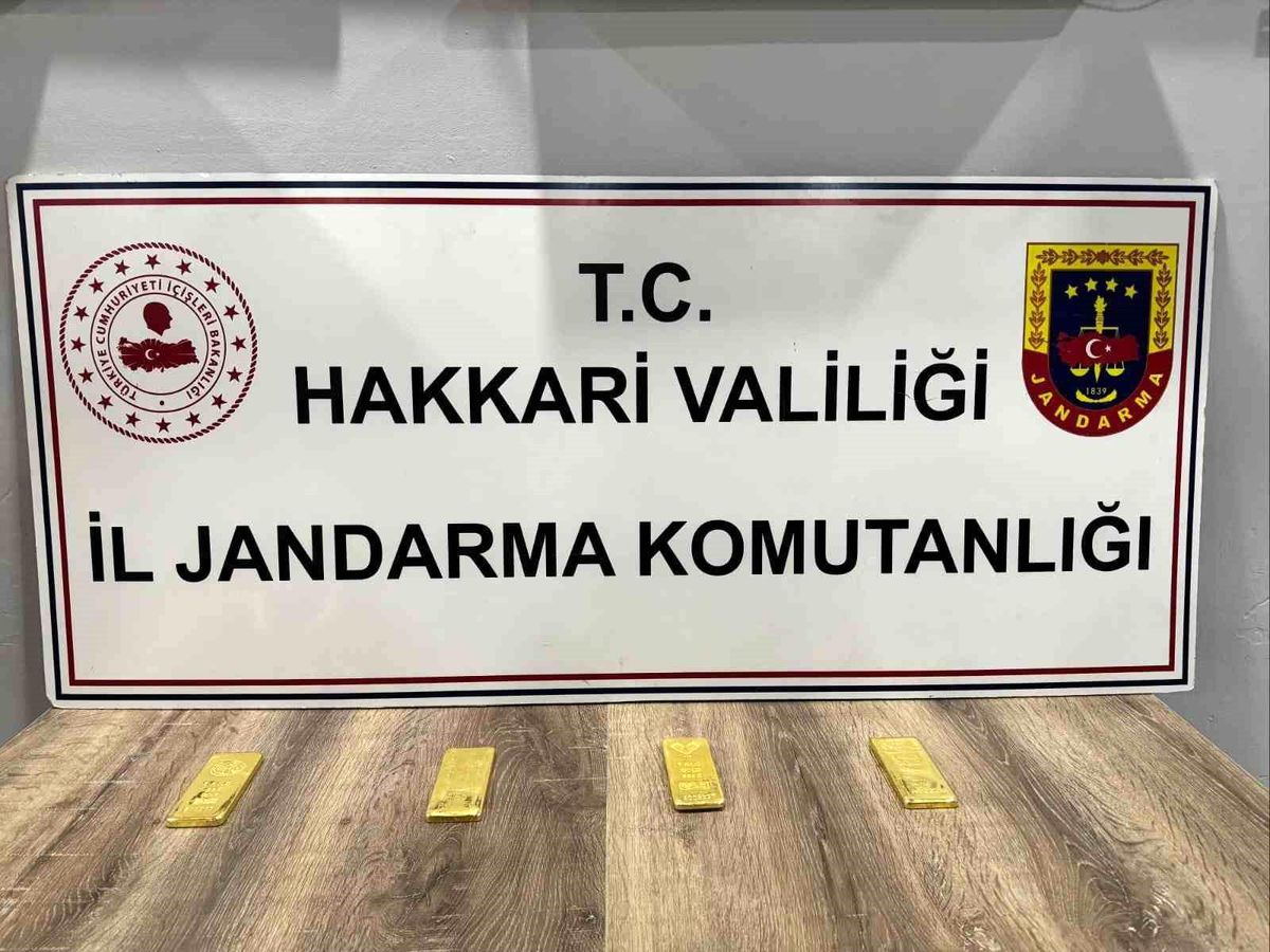Hakkari\'de 4 Kilo Altın Ele Geçirildi