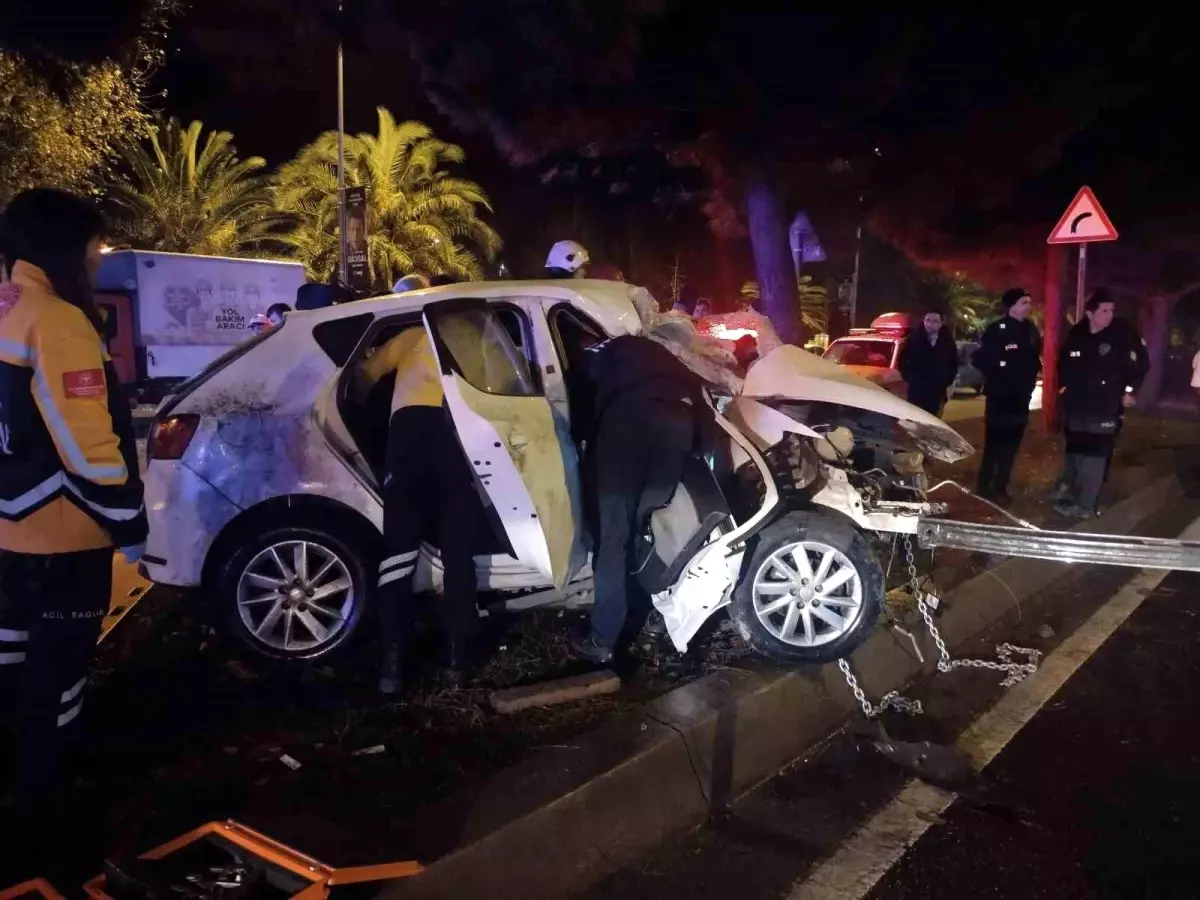 Kartal\'da Trafik Kazası: İki Yaralı