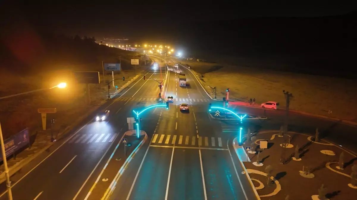 Mardin\'de Led Trafik Lambası Uygulaması