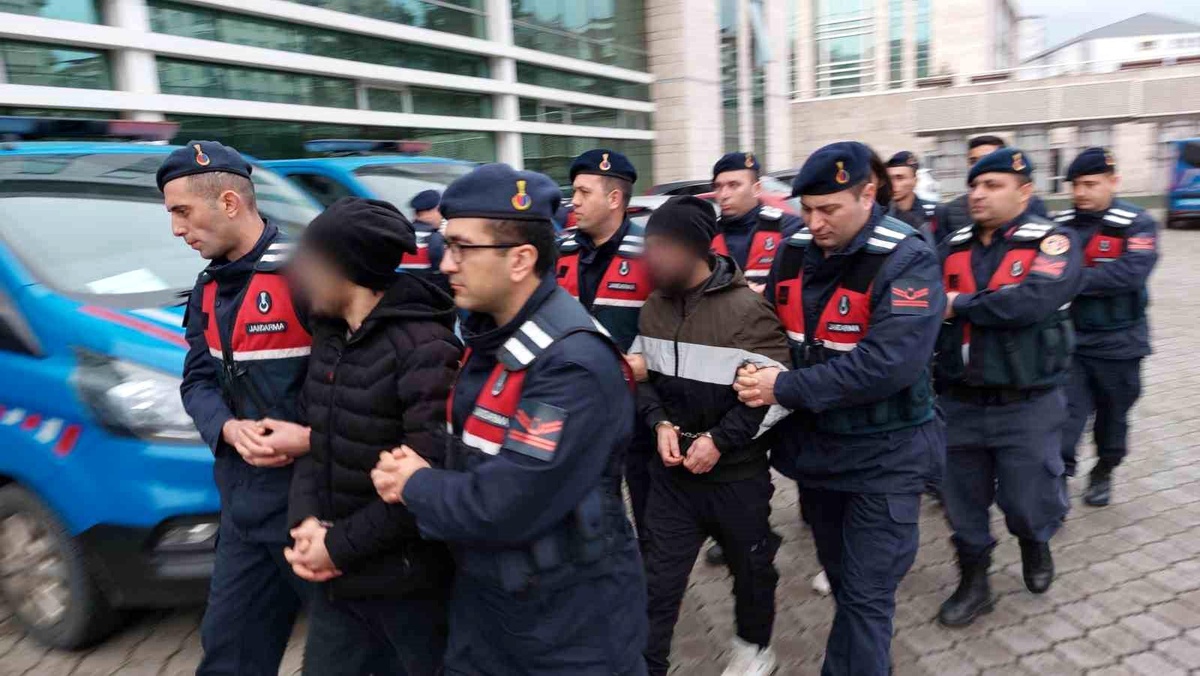 DEAŞ\'a Operasyon: 6 Gözaltı