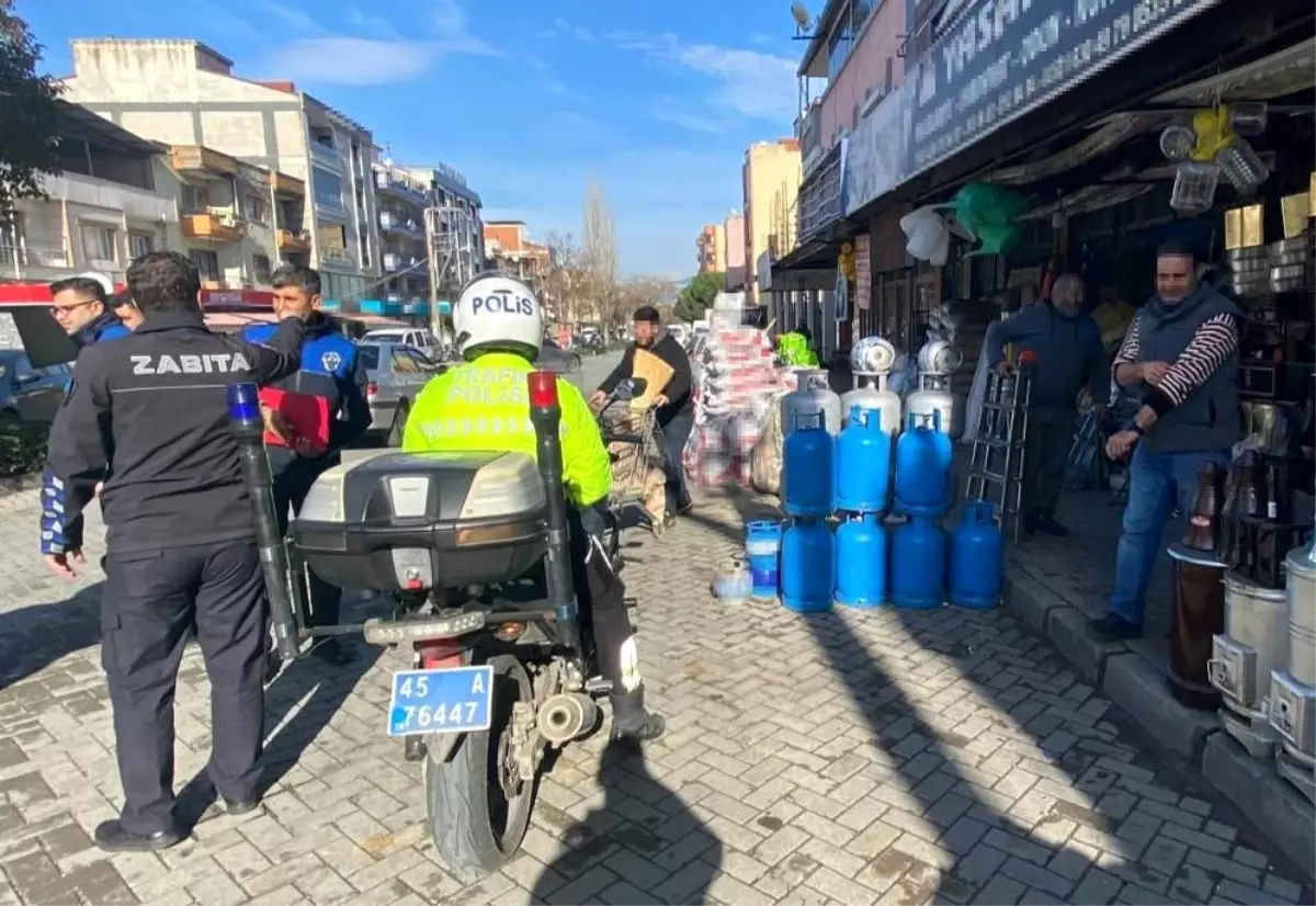 Turgutlu\'da Kaldırım İşgallerine Karşı Ortak Denetim