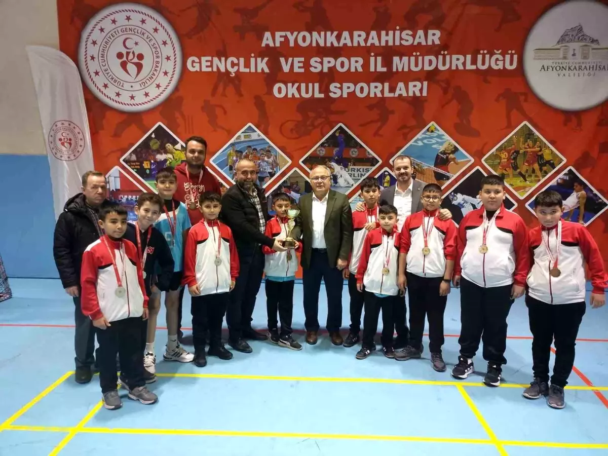 Afyonkarahisar\'da Voleybol Müsabakaları Sonlandı