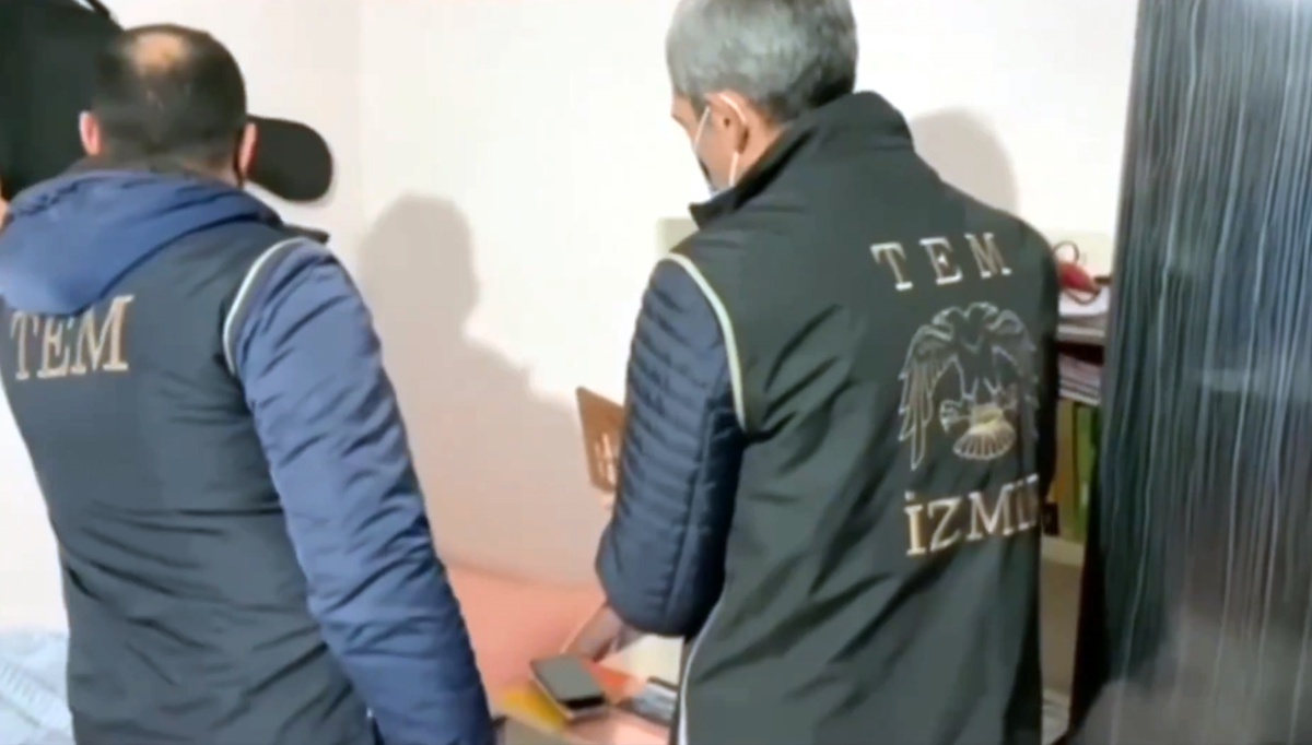 FETÖ\'ye Yönelik Kıskaç-32 Operasyonunda 93 Şüpheli Yakalandı