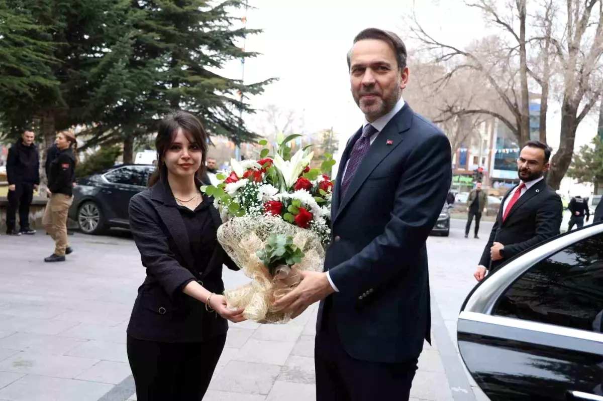 Bakan Bayraktar: "Türkiye tarihin doğru tarafında yer aldı"