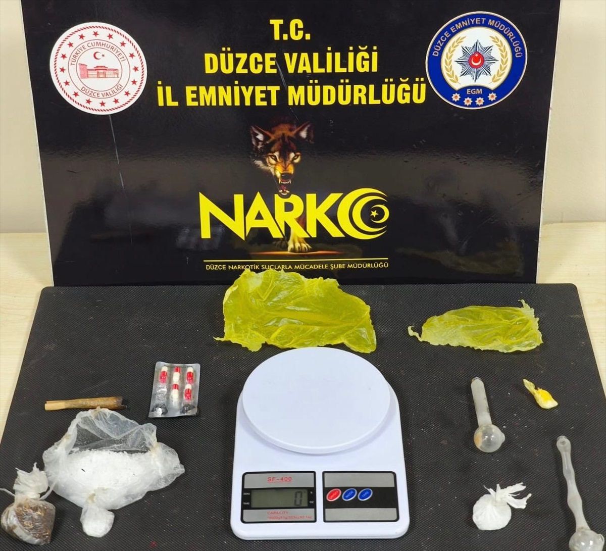 Düzce\'de Uyuşturucu Operasyonu: 2 Tutuklama