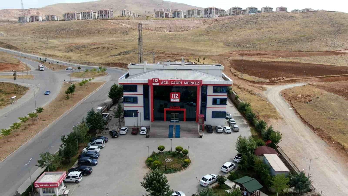 Elazığ\'da 112 Acil Çağrı Merkezine Gereksiz Çağrı Sorunu