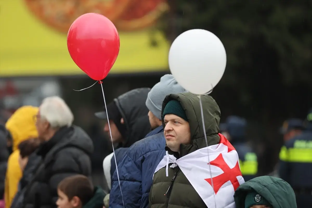 Gürcistan\'da AB Müzakereleri Protesto Ediliyor