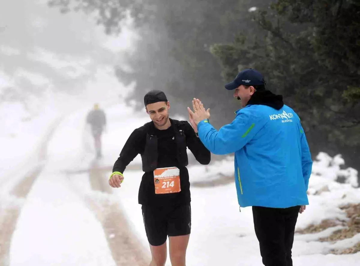 Mizuno Antalya Ultra Maratonu\'nda İlk Gün Yarışları Tamamlandı