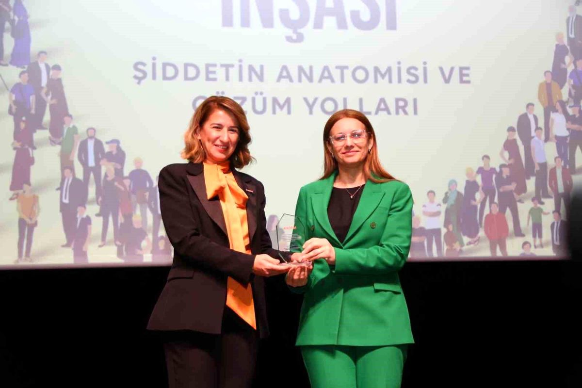 Kocaeli\'de Şiddet Eğitimi ve Farkındalık Programı Tamamlandı
