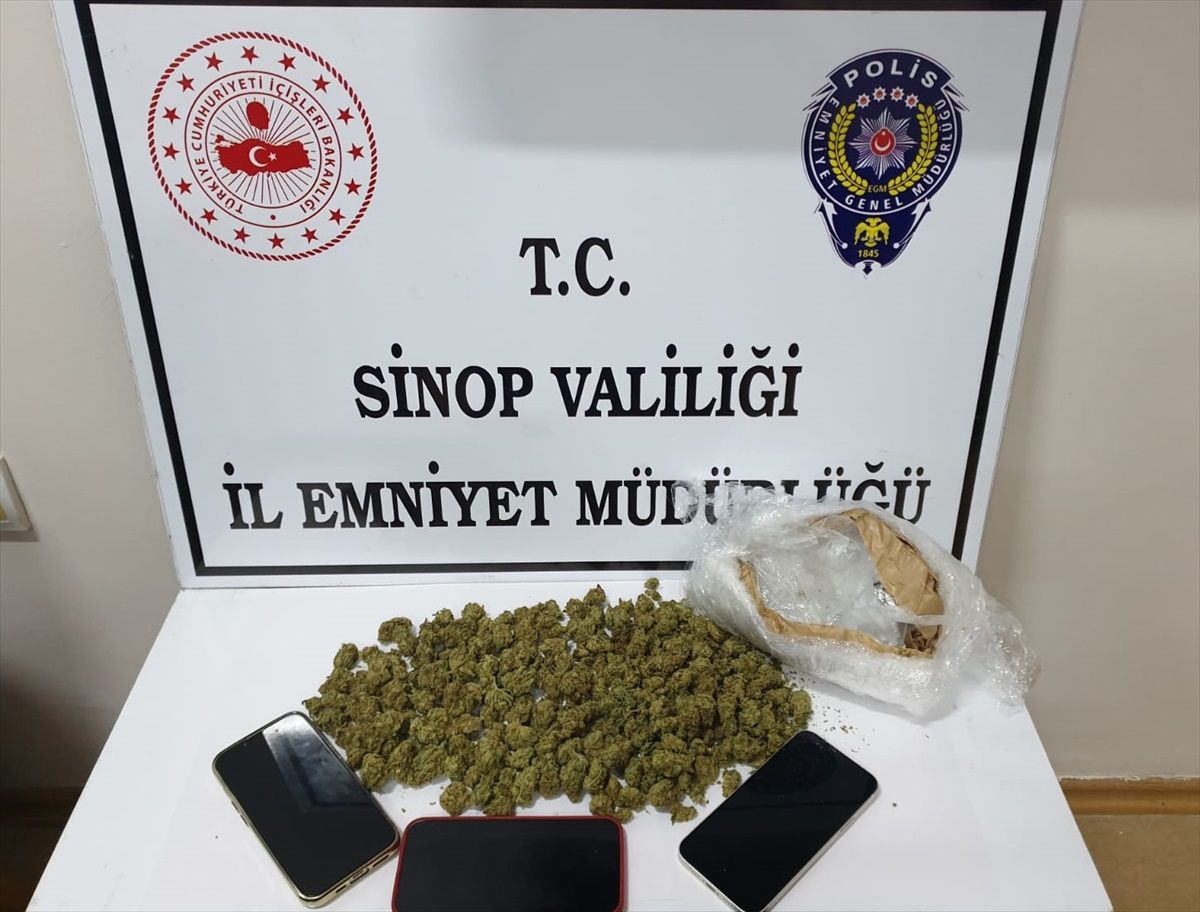 Sinop\'ta Uyuşturucu Operasyonu: 3 Gözaltı