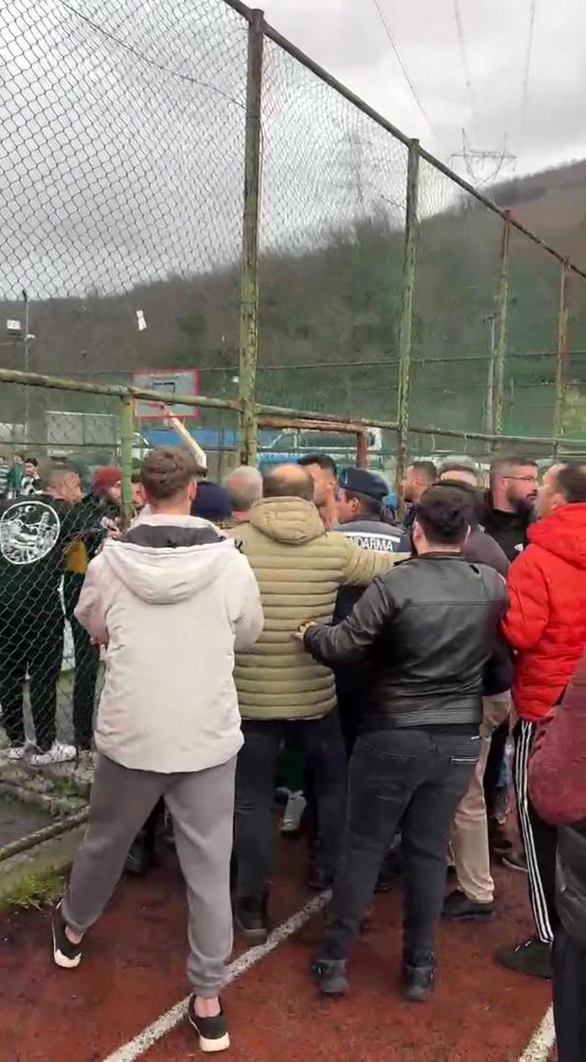 Zonguldak\'ta Amatör Maçta Gergin Anlar