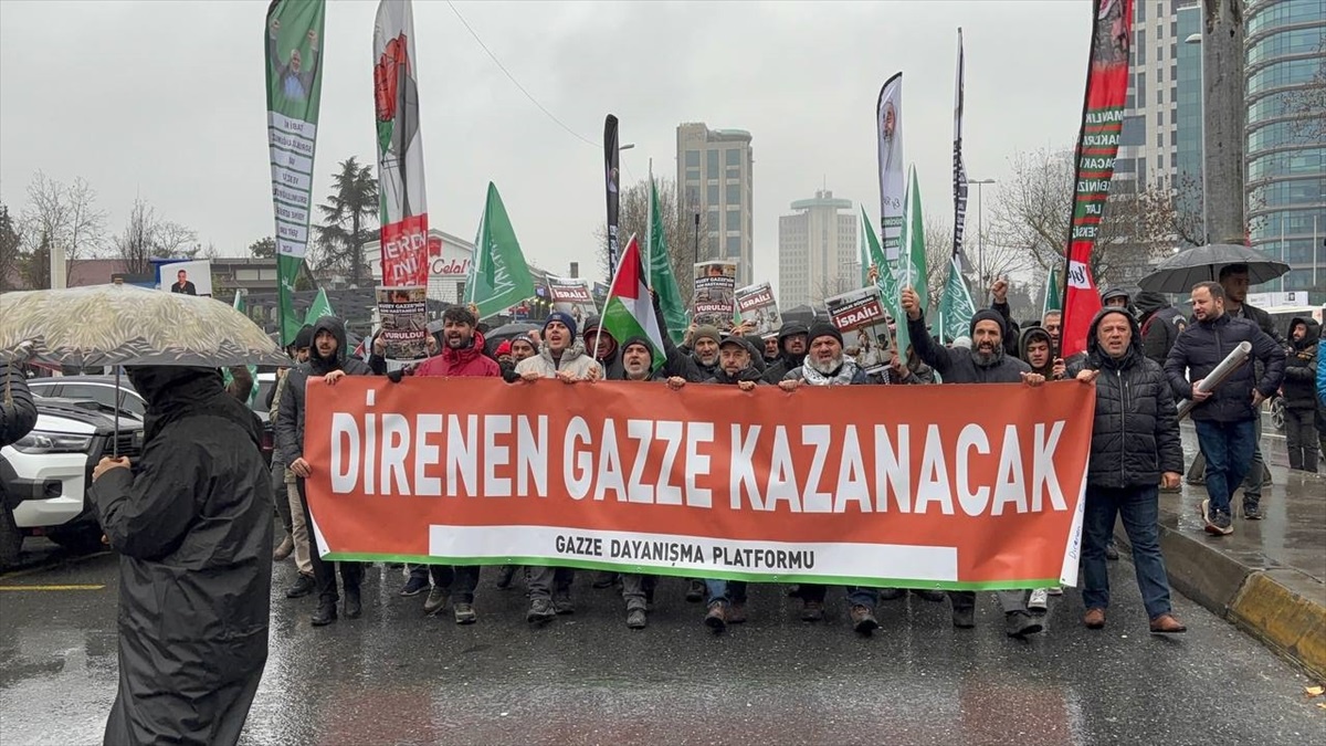 İsrail\'in İstanbul Başkonsolosluğu önünde Filistin\'e destek eylemi yapıldı