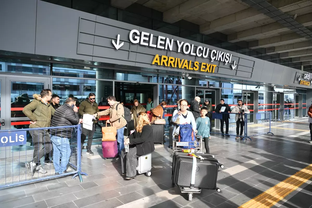 Polonyalı Turistlerin Erciyes Kayak Merkezi\'ne İlk Uçuşu