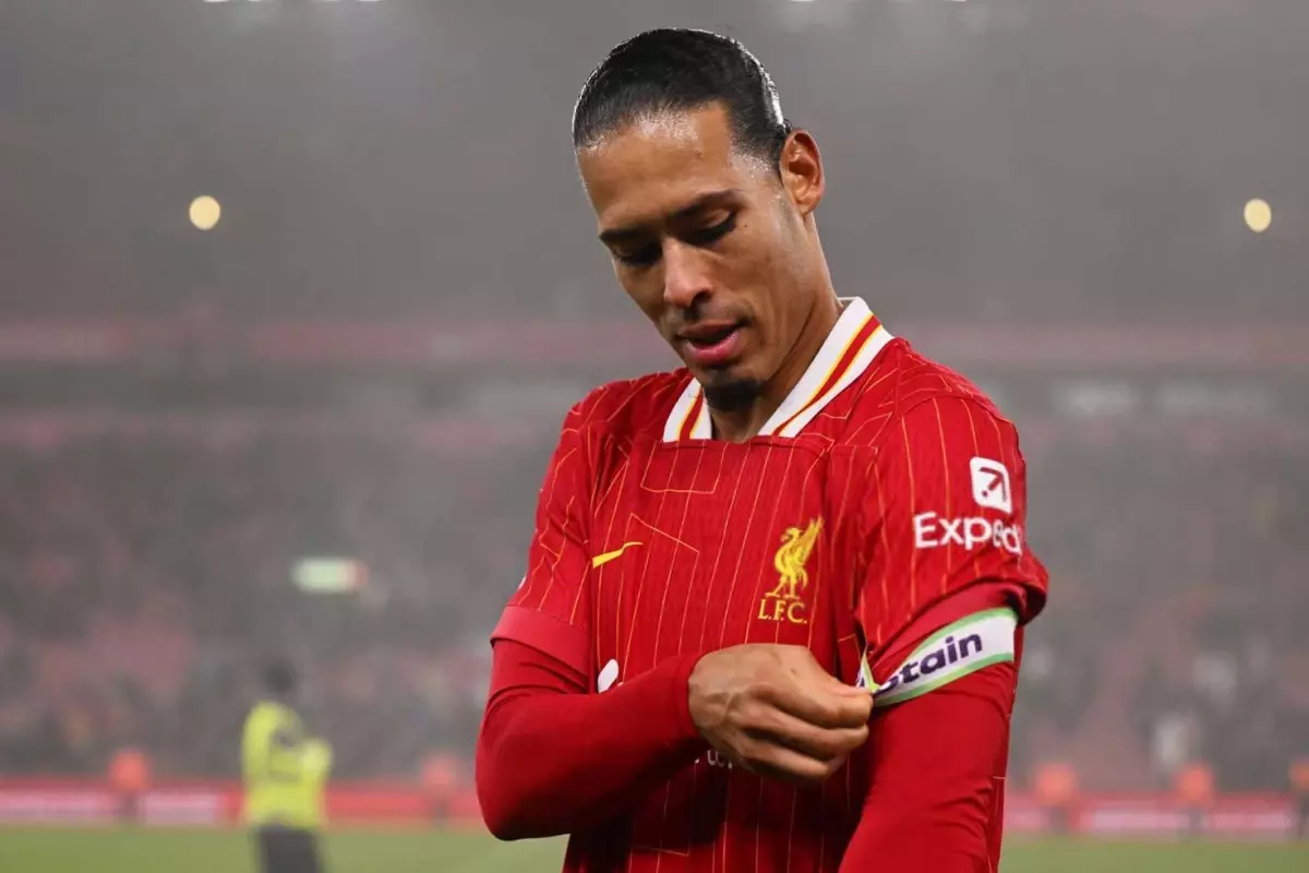 Tüm dengeleri değiştirecek iddia: Van Dijk, Süper Lig devine geliyor