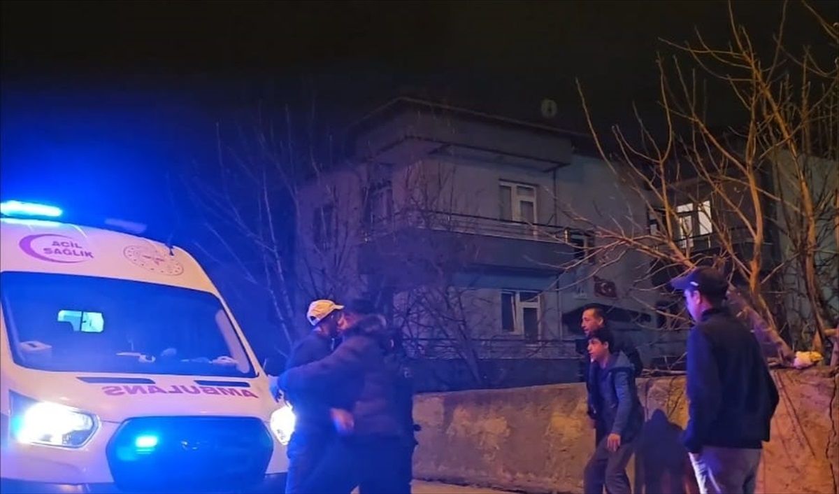 Çorum\'da Akraba Kavgası: 1 Yaralı
