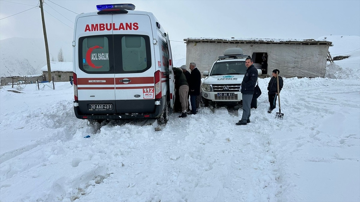 Kardan Kapanan Köyde Acil Ambulans Müdahalesi