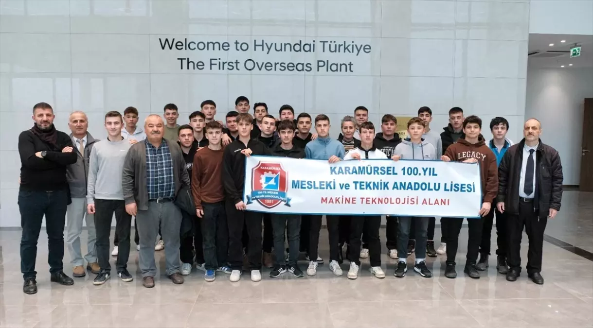 Karamürsel Lisesi Öğrencileri Hyundai Fabrikasını Ziyaret Etti