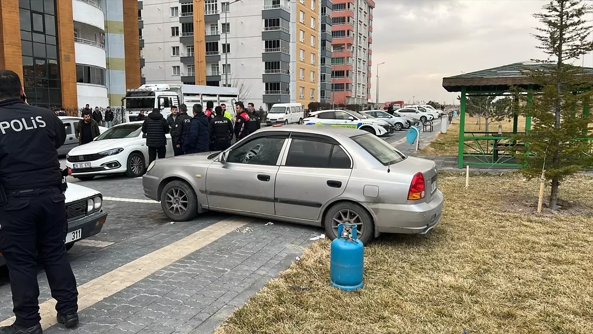 Kayseri\'de Uyuşturucu İle Yakalanan Sürücü Gözaltında