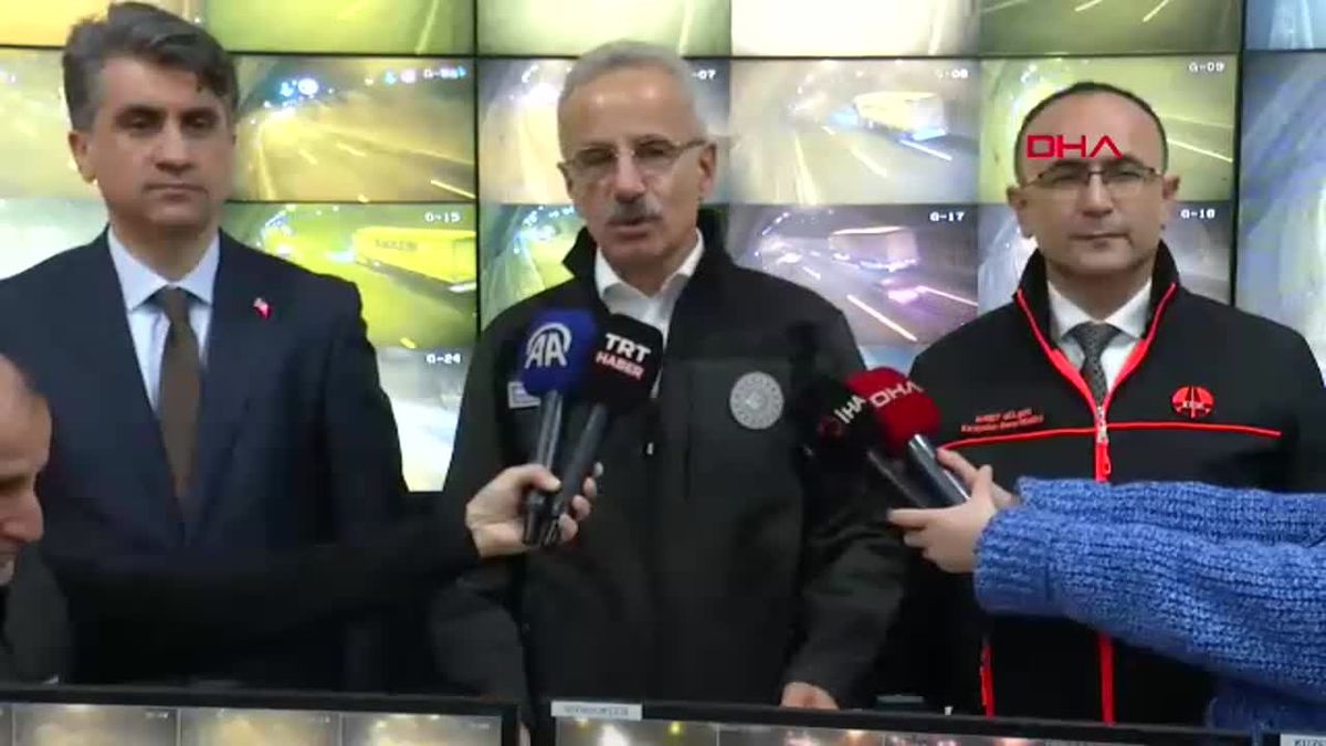 Bakan Uraloğlu: İstanbul Havalimanında aynı anda 3 uçağın iniş ve kalkış yapabilmesi imkanını kazandıracağız