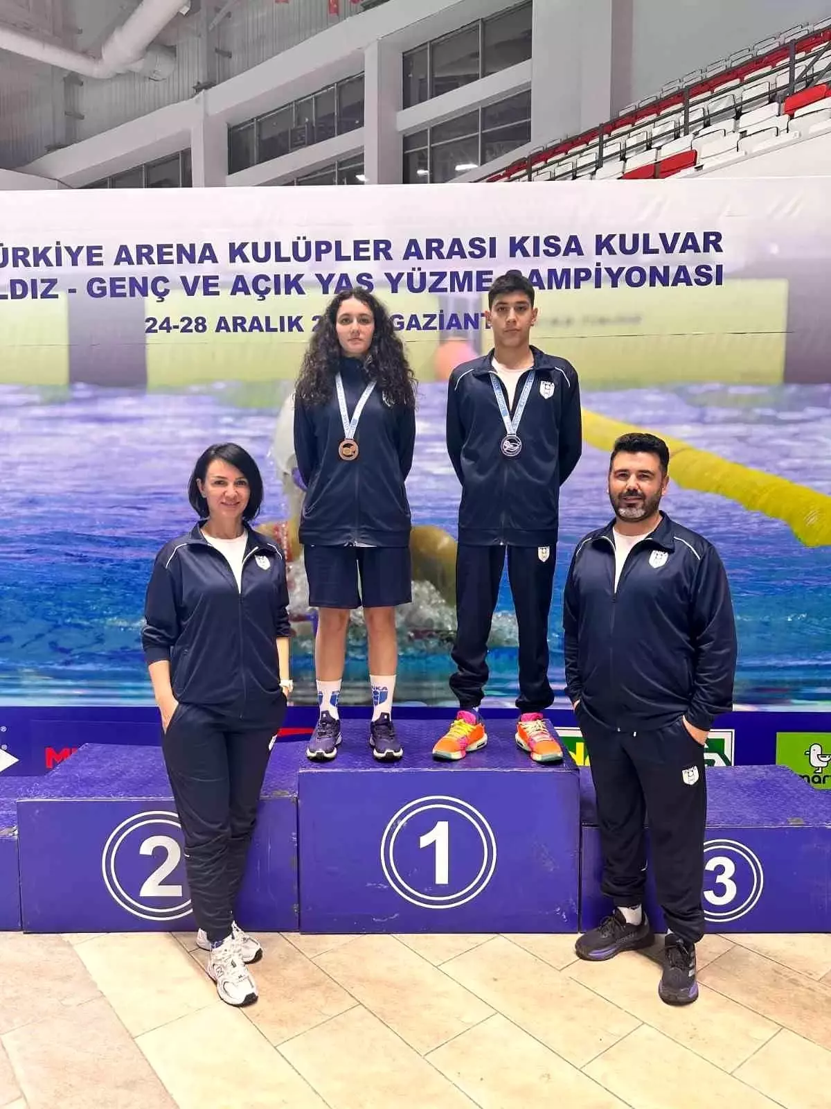 Denizli Yüzme Takımından Büyük Başarı