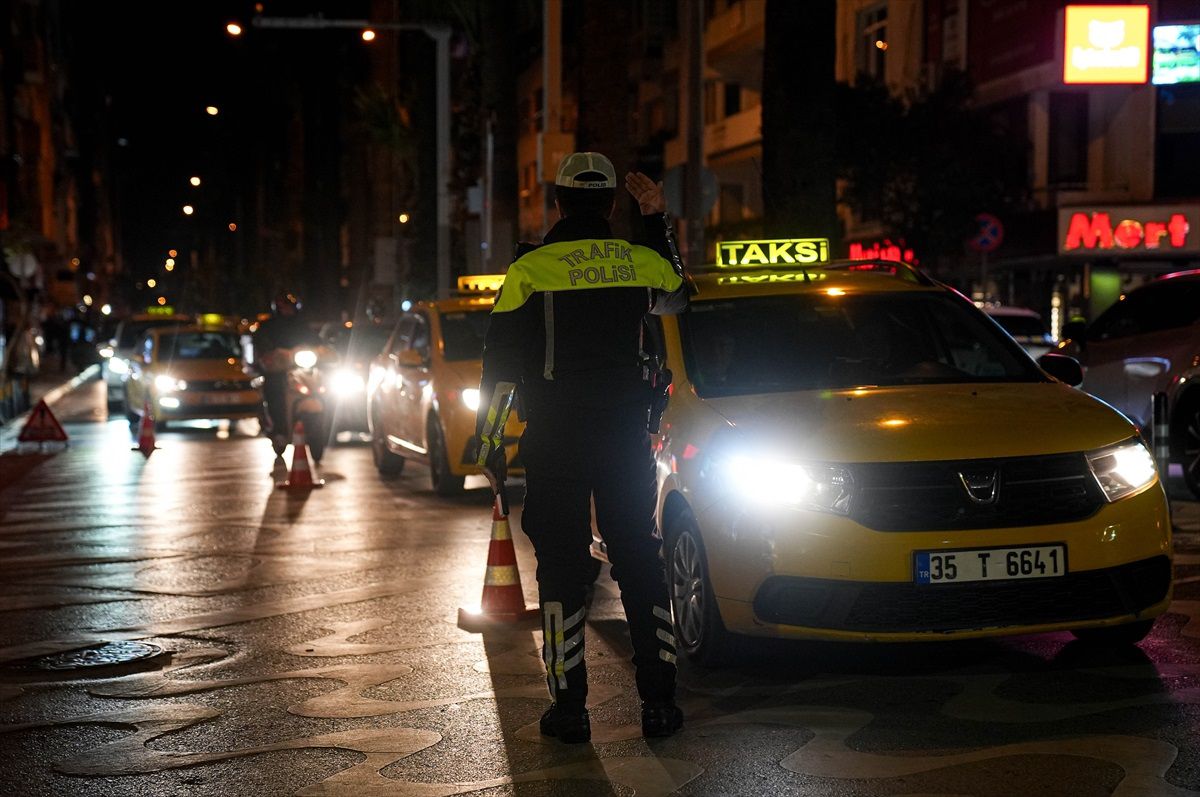 İzmir\'de Yılbaşı Denetimleri