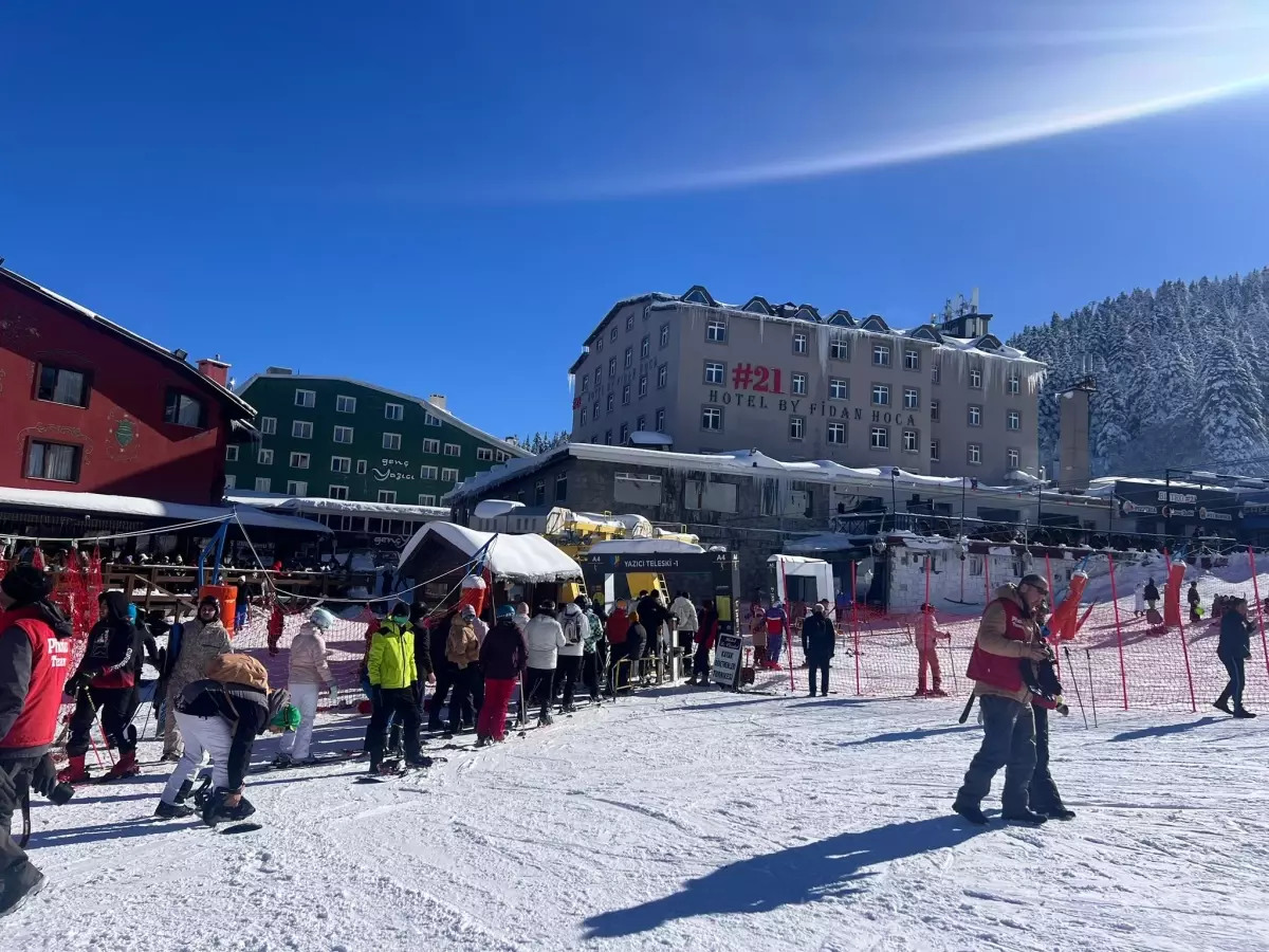 Uludağ\'da Yılbaşı Otel Dolulukları Yüzde 80\'e Ulaştı