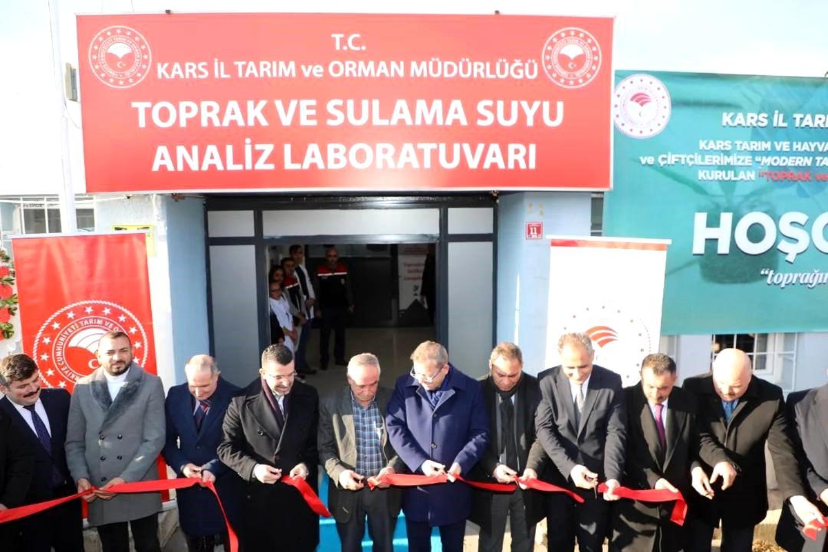 Kars\'ta Tarım İçin Yeni Laboratuvar Açıldı