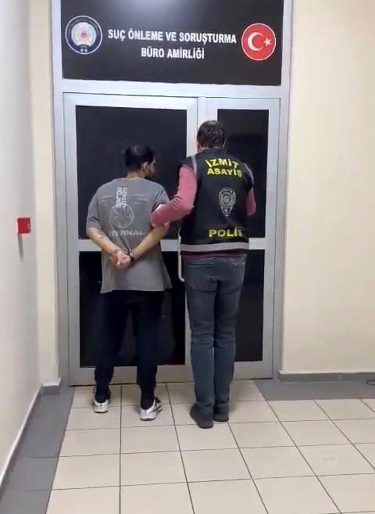 Kocaeli\'de Uyuşturucu Suçundan Hükümlü Yakalandı