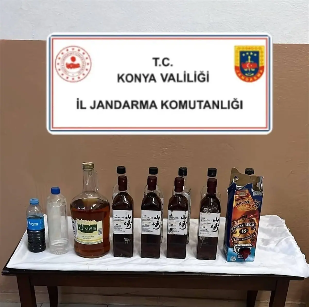 Konya\'da 17 Litre Kaçak Alkol Ele Geçirildi