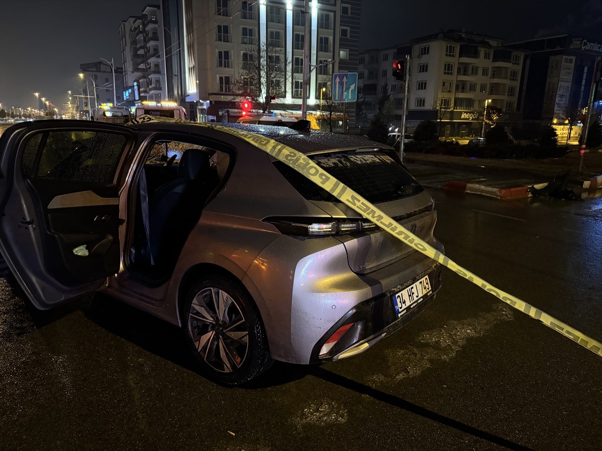 Malatya\'da Trafik Kazası: 1 Ölüm, 3 Yaralı