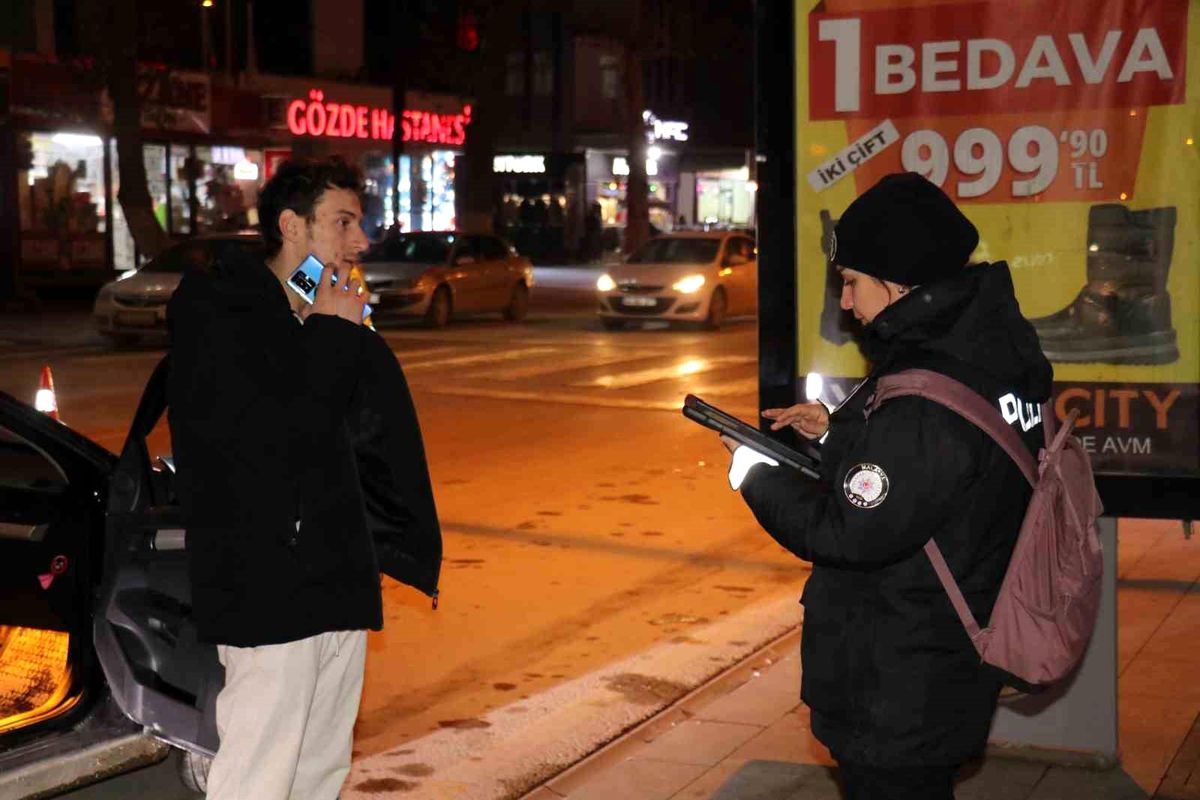 Malatya\'da Yılbaşı İçin 2.932 Polis Görevde