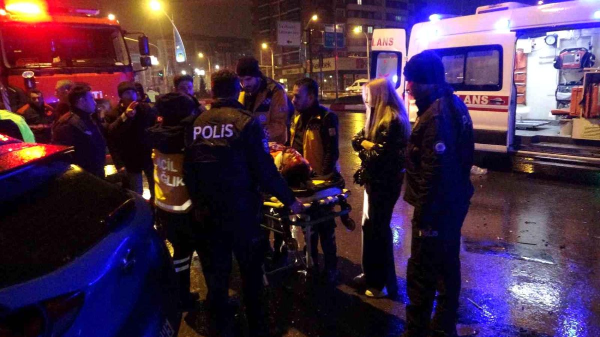 Malatya\'da Trafik Kazası: 1 Ölü, 2 Yaralı