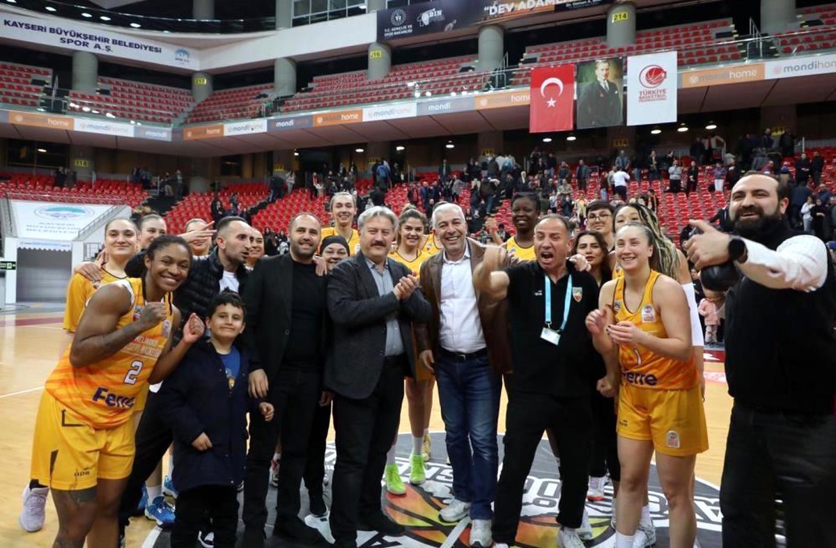 Melikgazi Kayseri Basketbol İzin Yapıyor
