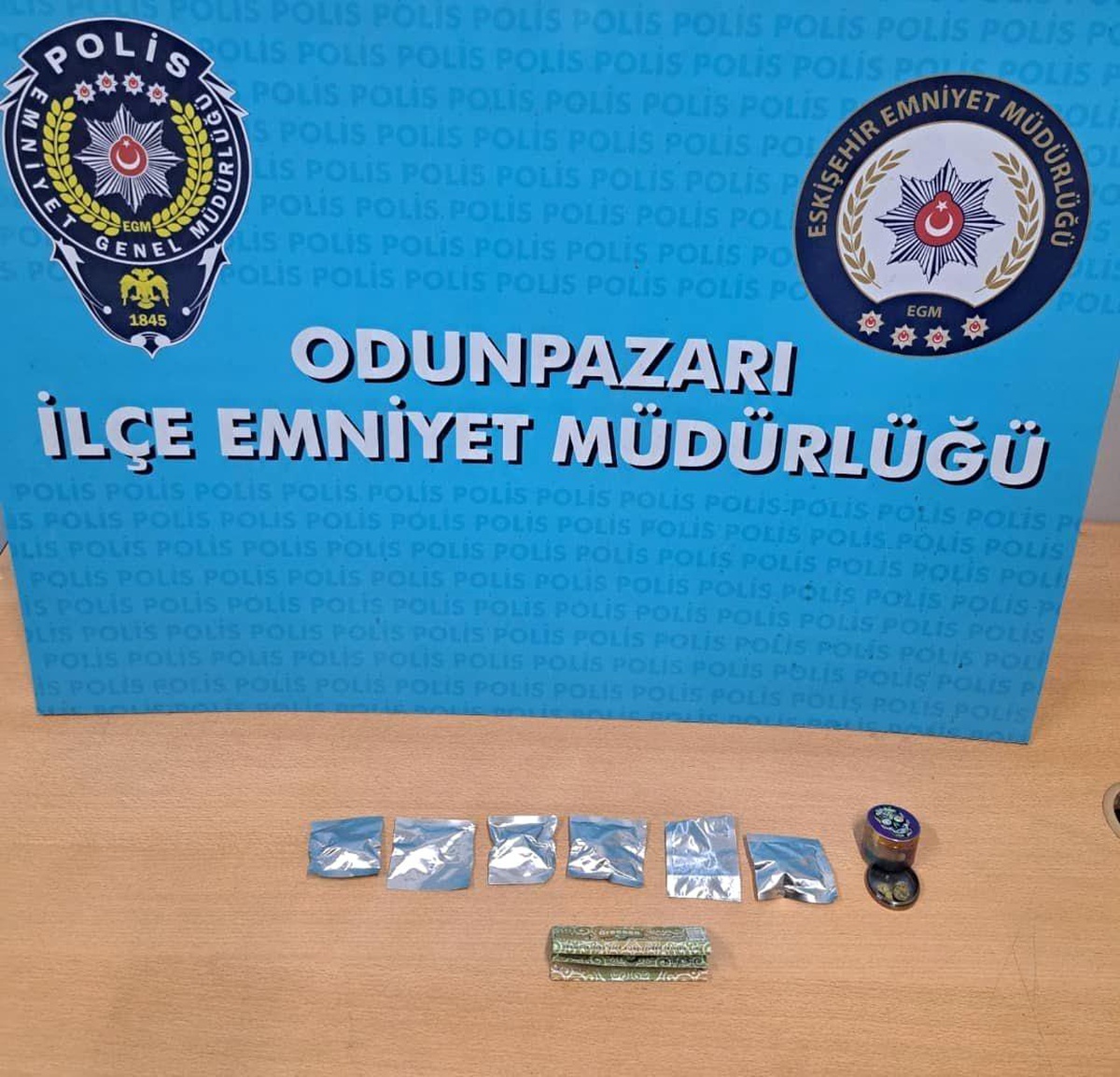 Eskişehir\'de Denetimlerde Aranan 6 Kişi Yakalandı