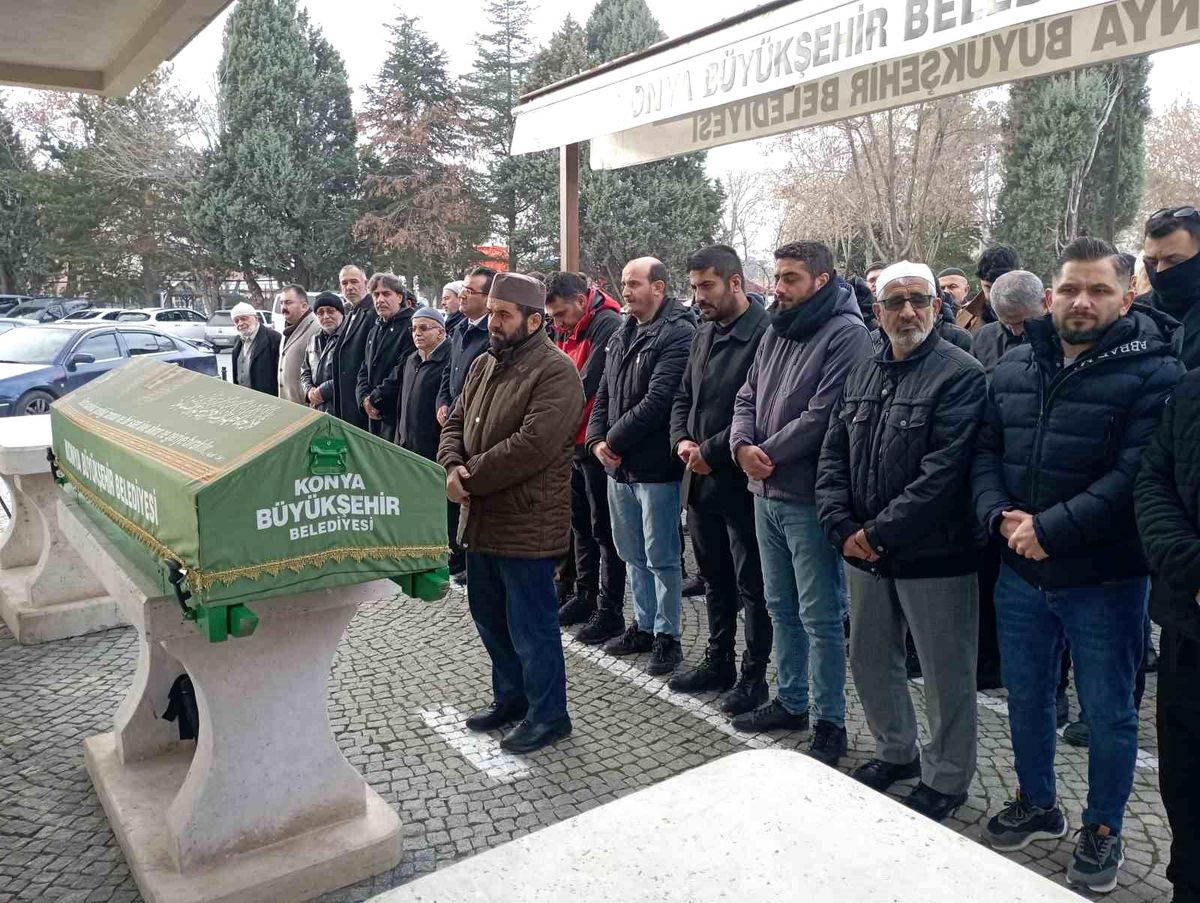 Öğretmen Sabit Bülbül\'ün Cenazesi Konya\'da Defnedildi