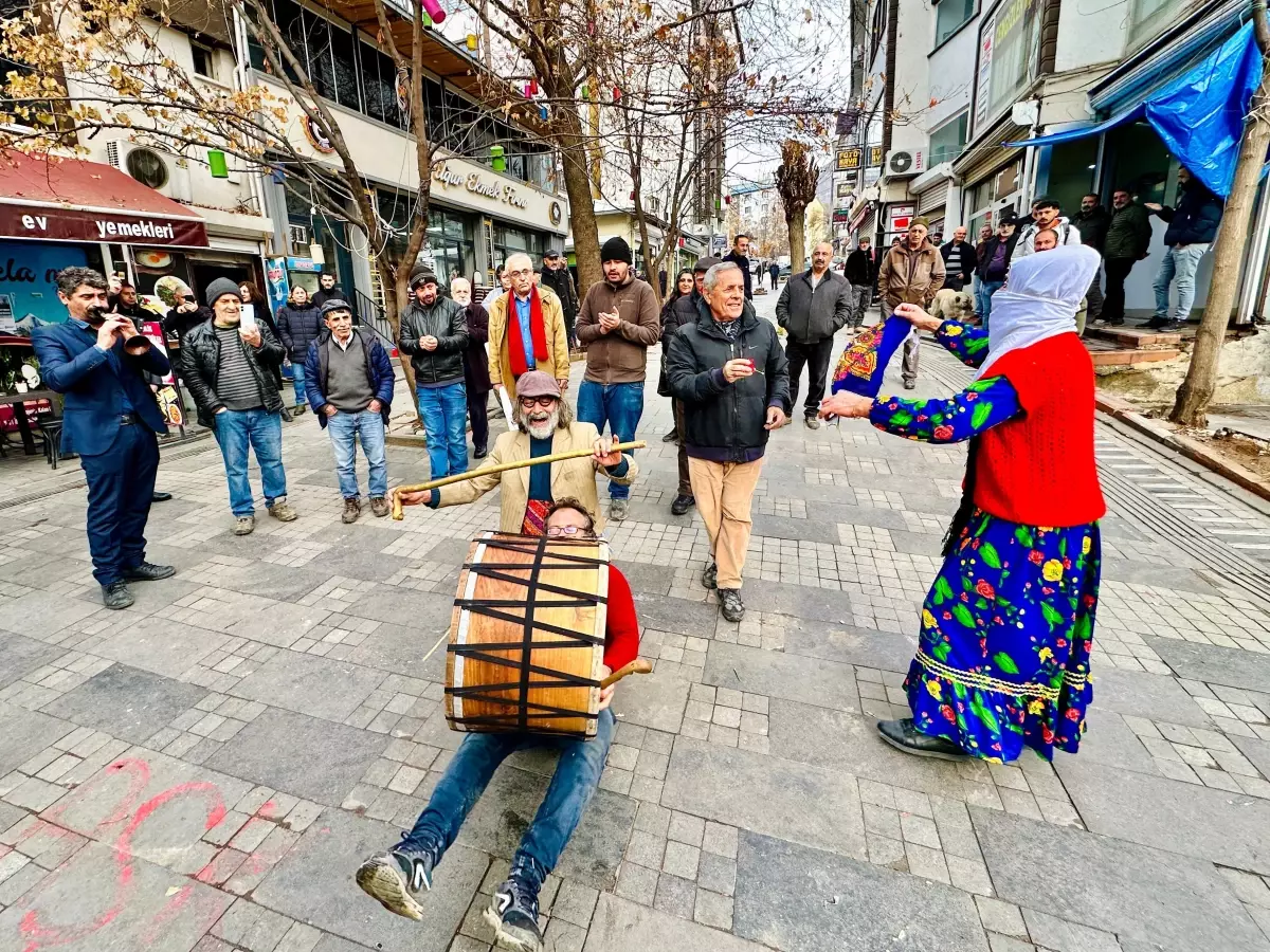 Tunceli\'de \'Gağan\' Geleneğiyle Yeni Yıl Kurtuluşu