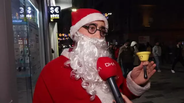 İstanbul'da yılbaşı kutlamaları Taksim Meydanı'nda coşkuyla gerçekleşti