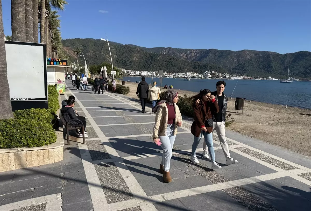 Yeni Yılda Bodrum ve Marmaris\'te Yoğunluk