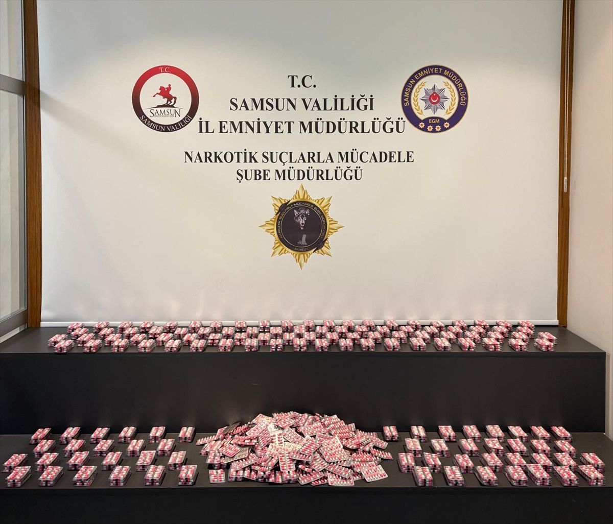 Samsun\'da Uyuşturucu Operasyonu: 2 Gözaltı