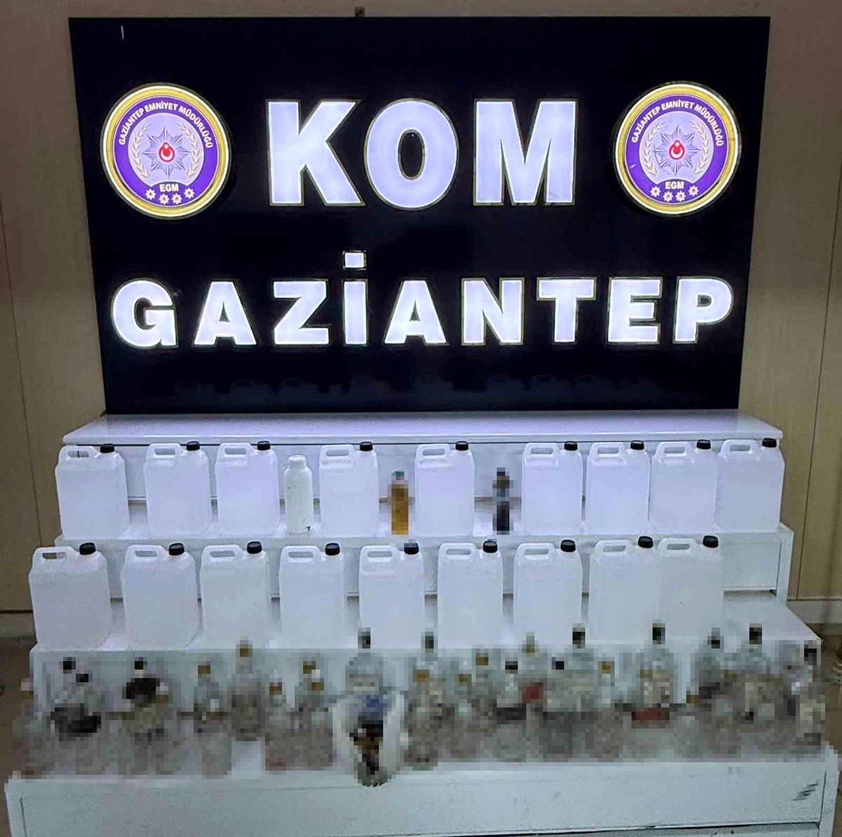 Gaziantep\'te Sahte Alkol Operasyonu