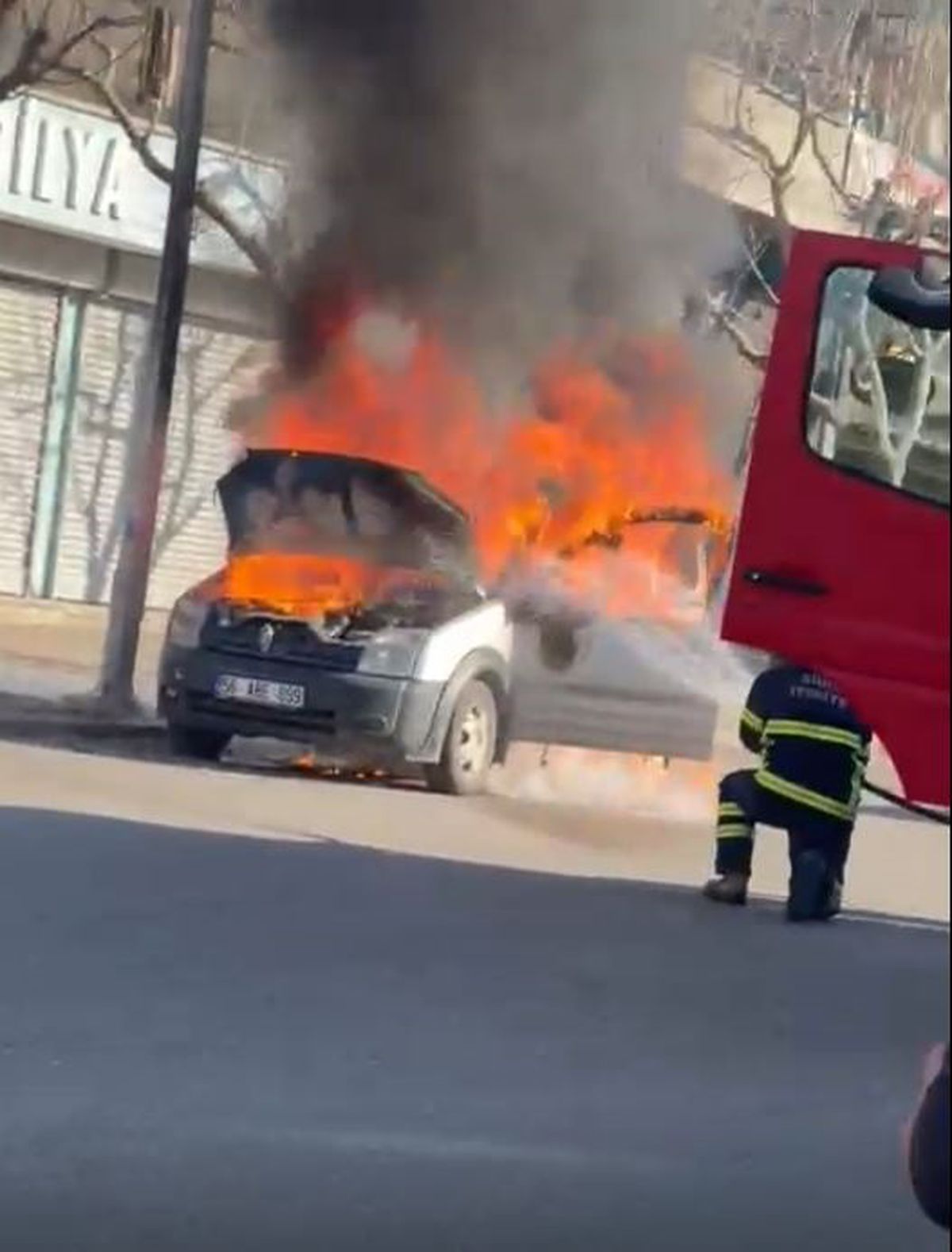 Siirt\'te Seyir Halindeyken Yanma Olayı