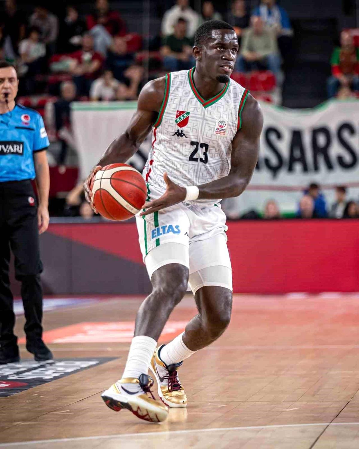 Karşıyaka Basketbol\'da Ayrılıklar Devam Ediyor